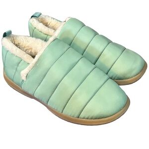 Vionic faux fur lined slippers mint green rubber soles size 7.5